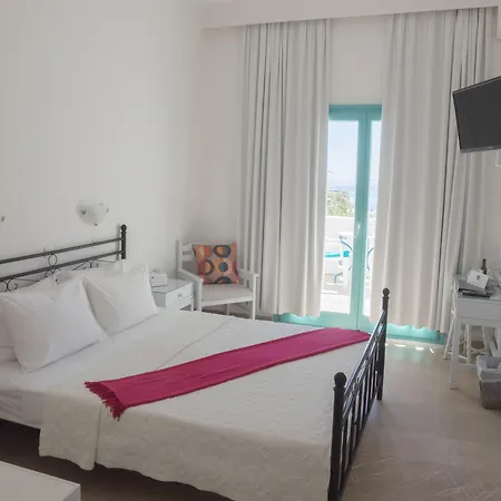 Amaryllis Beach Hotel