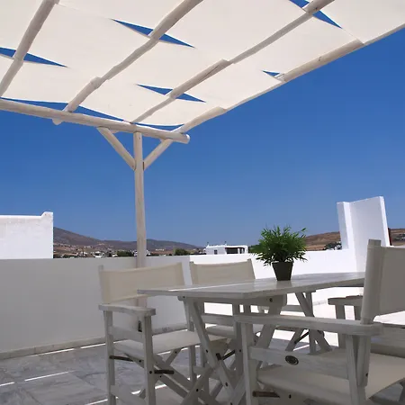 Amaryllis Beach Chrisi Akti (Paros)