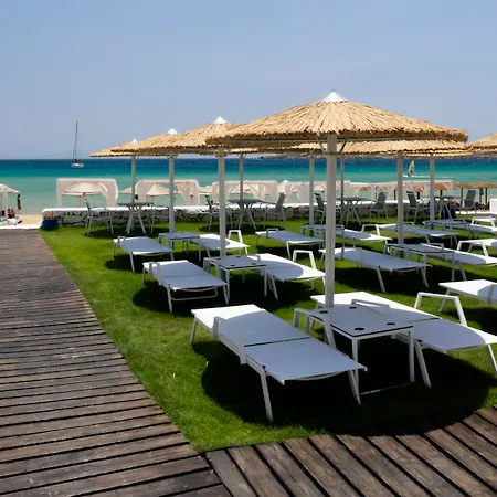 Amaryllis Beach 3*