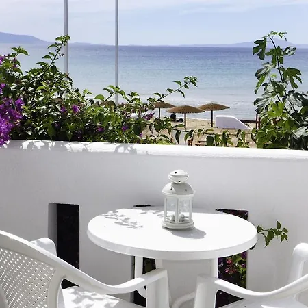 Amaryllis Beach
