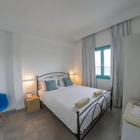 Amaryllis Beach Hotel