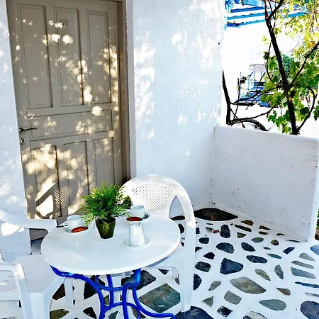 Amaryllis Beach Hotel