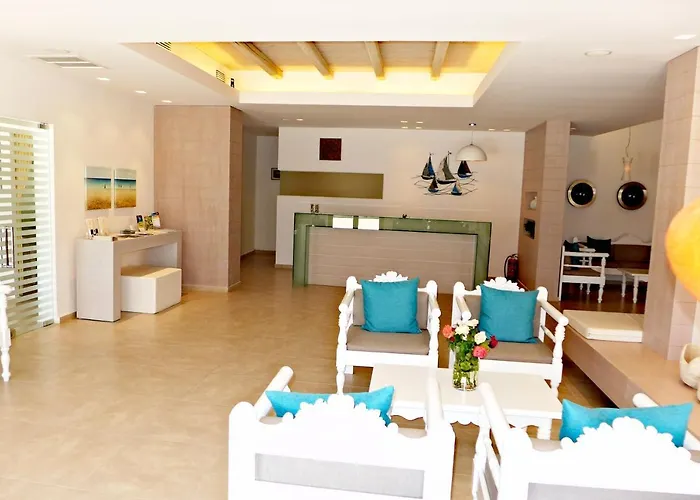 Amaryllis Hotel Chrisi Akti (Paros)