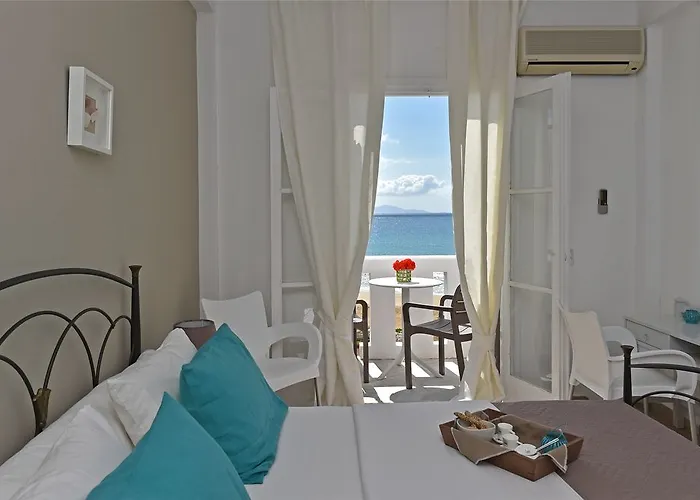 Amaryllis Beach Chrisi Akti (Paros)